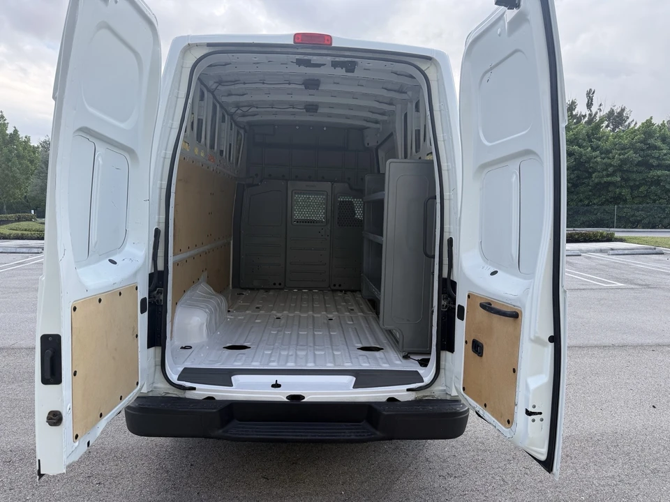 2018 Nissan NV2500 - Image 9 of 21