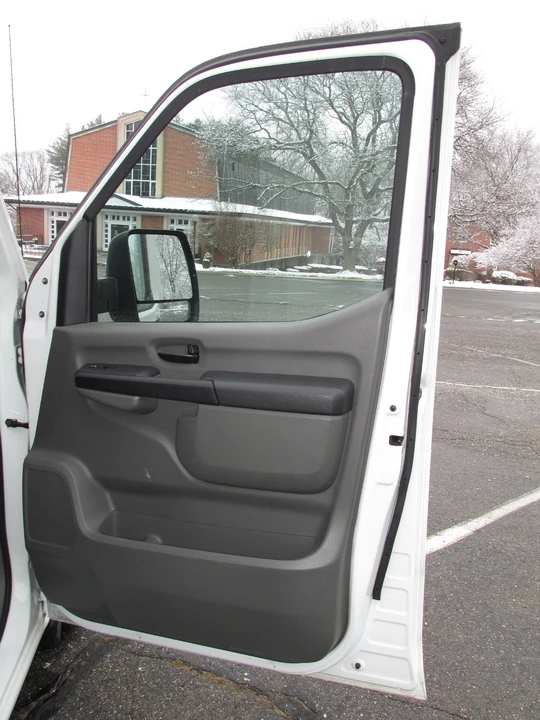 2018 Nissan NV2500 - Image 10 of 21