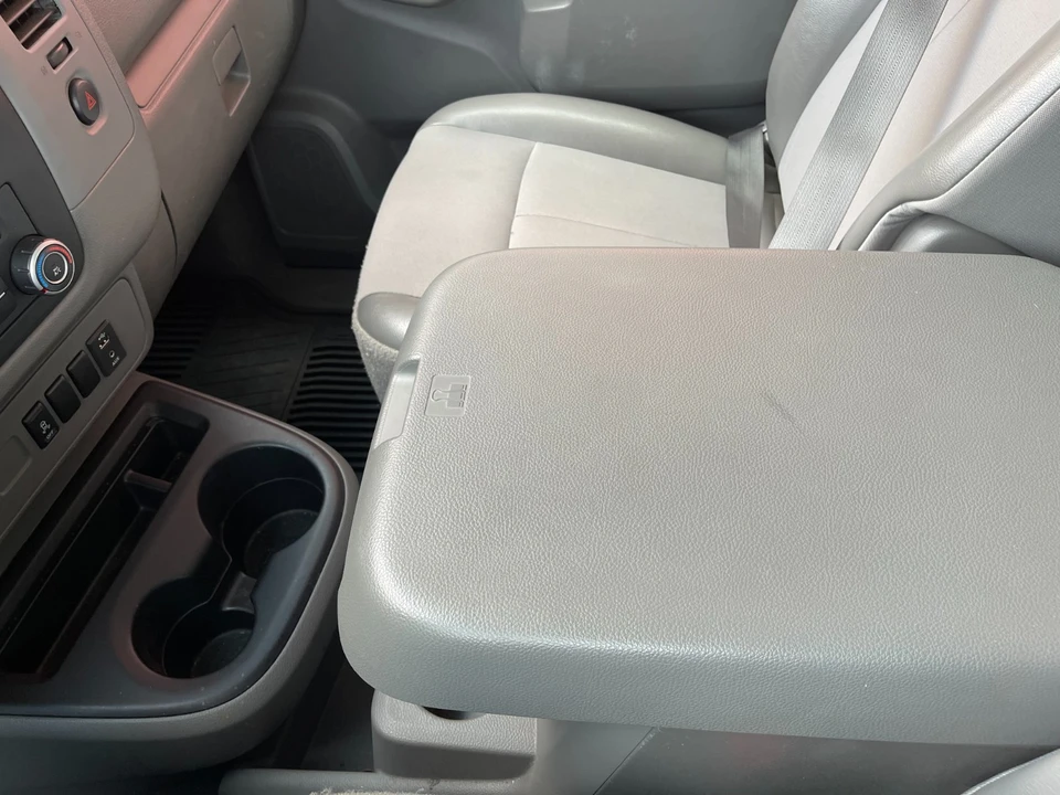 2018 Nissan NV2500 - Image 14 of 18