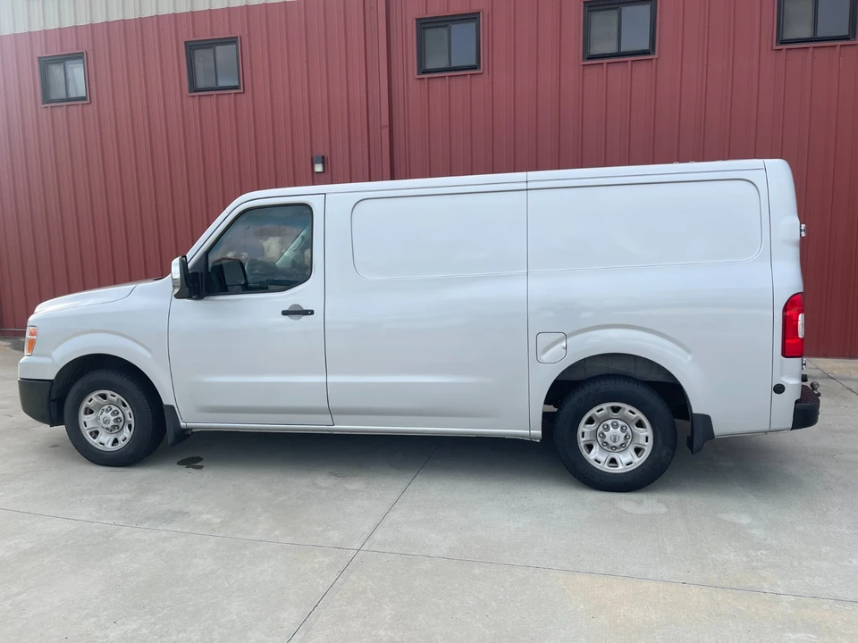 2018 Nissan NV2500 - Image 2 of 18
