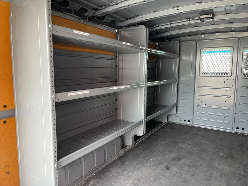 2018 Nissan NV2500 - Image 17 of 18