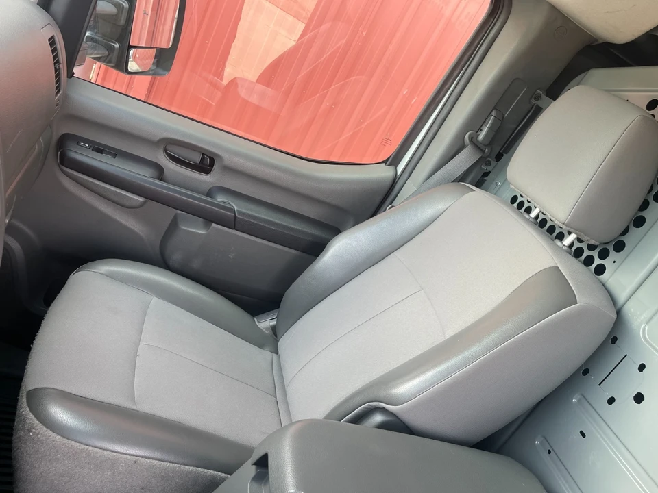 2018 Nissan NV2500 - Image 10 of 18