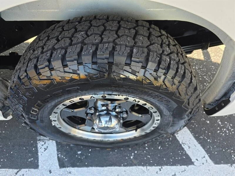 2018 Nissan NV3500 - Image 20 of 21