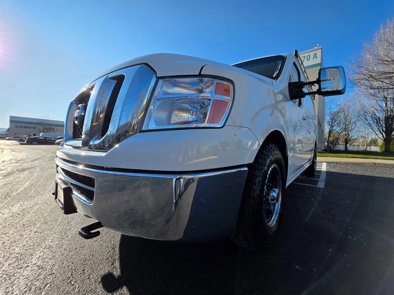 2018 Nissan NV3500 - Image 9 of 21