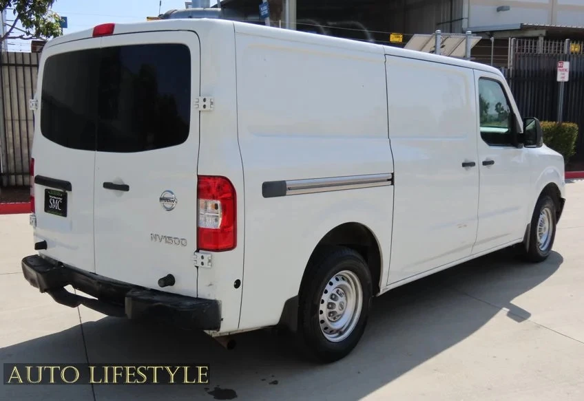 2018 Nissan NV - Image 8 of 21
