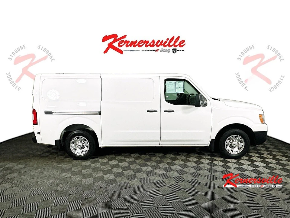 2018 Nissan NV - Image 8 of 21