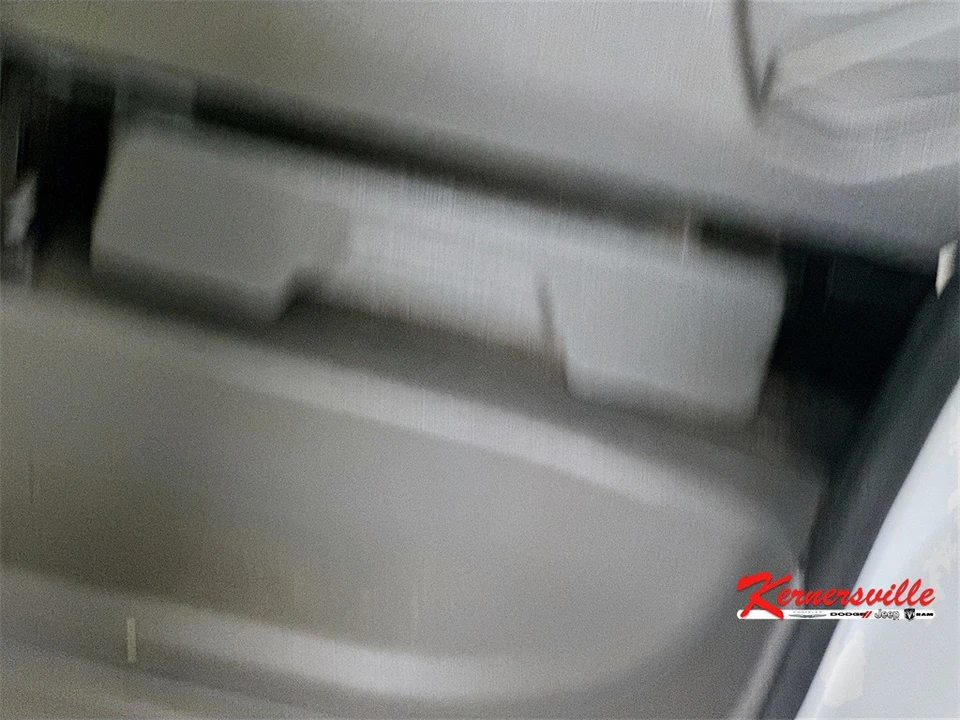 2018 Nissan NV - Image 21 of 21