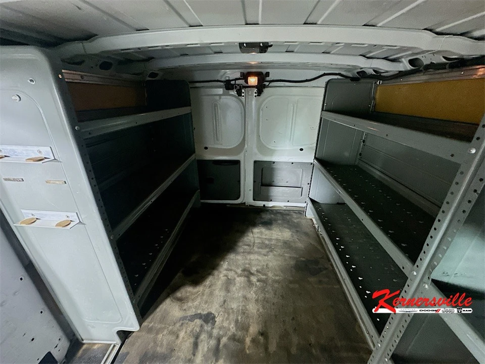 2018 Nissan NV2500 - Image 14 of 21
