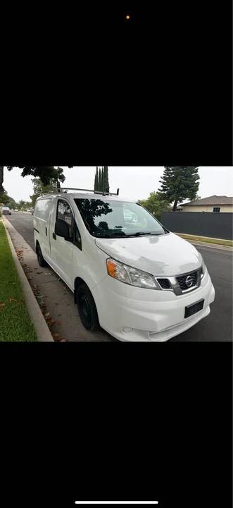2018 Nissan NV - Image 4 of 11