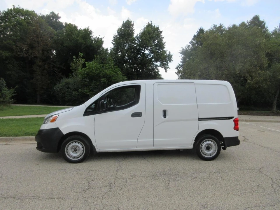 2018 Nissan NV - Image 24 of 31
