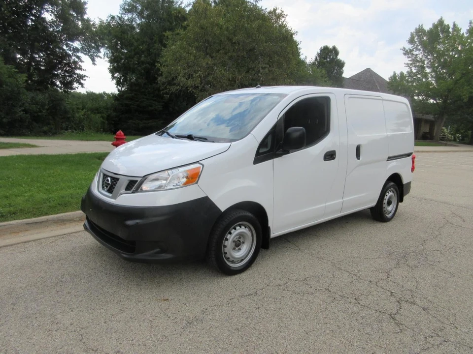 2018 Nissan NV - Image 2 of 31