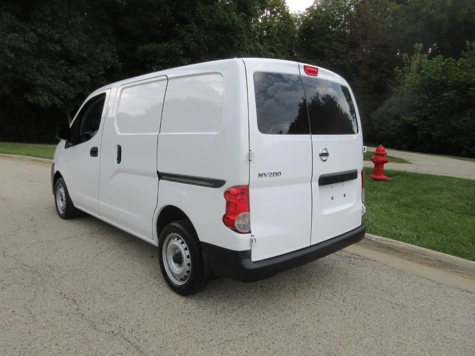 2018 Nissan NV - Image 25 of 31