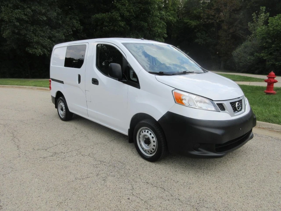 2018 Nissan NV - Image 17 of 31