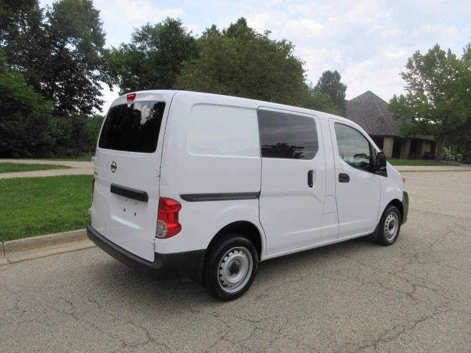 2018 Nissan NV - Image 20 of 31