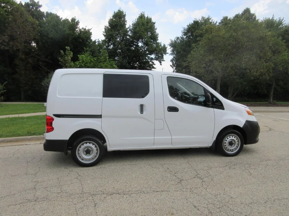 2018 Nissan NV - Image 9 of 31