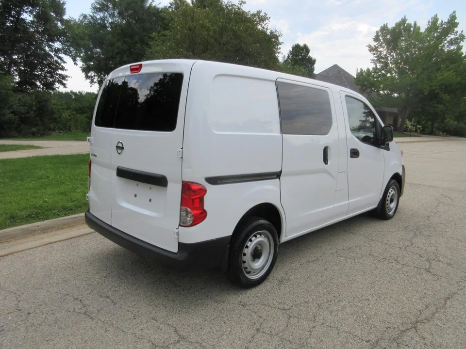 2018 Nissan NV - Image 10 of 31