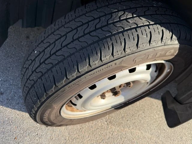 2018 Nissan NV - Image 19 of 21
