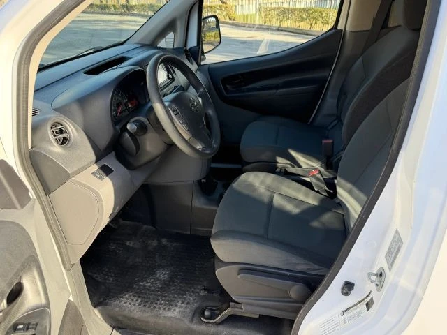 2018 Nissan NV - Image 12 of 21