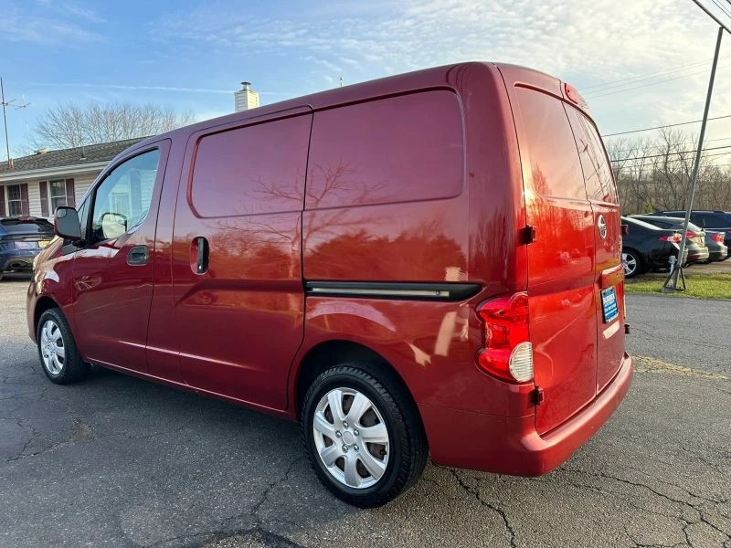 2018 Nissan NV - Image 6 of 12