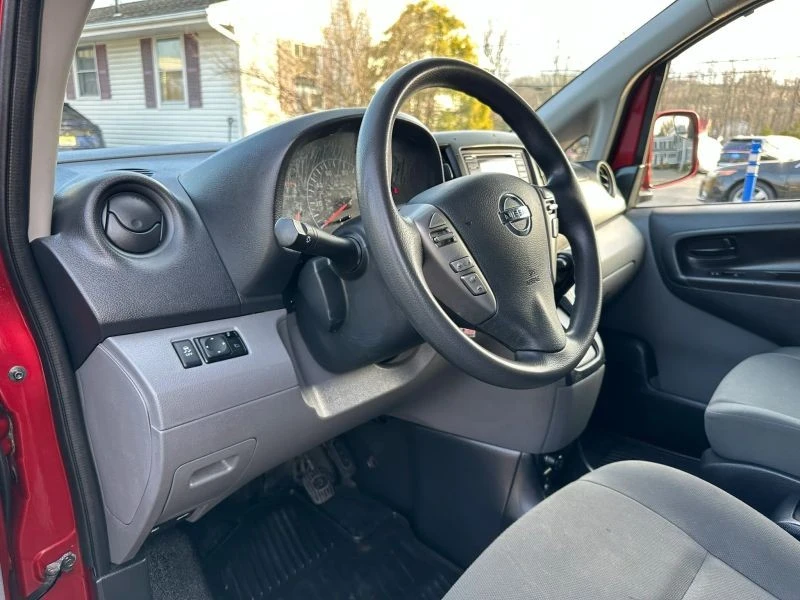 2018 Nissan NV - Image 10 of 12