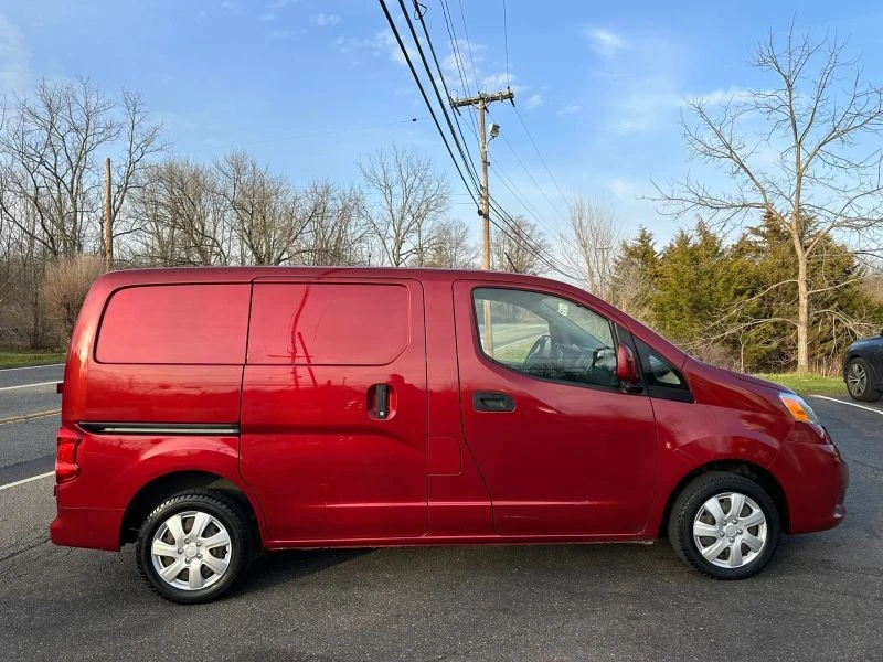 2018 Nissan NV - Image 8 of 12