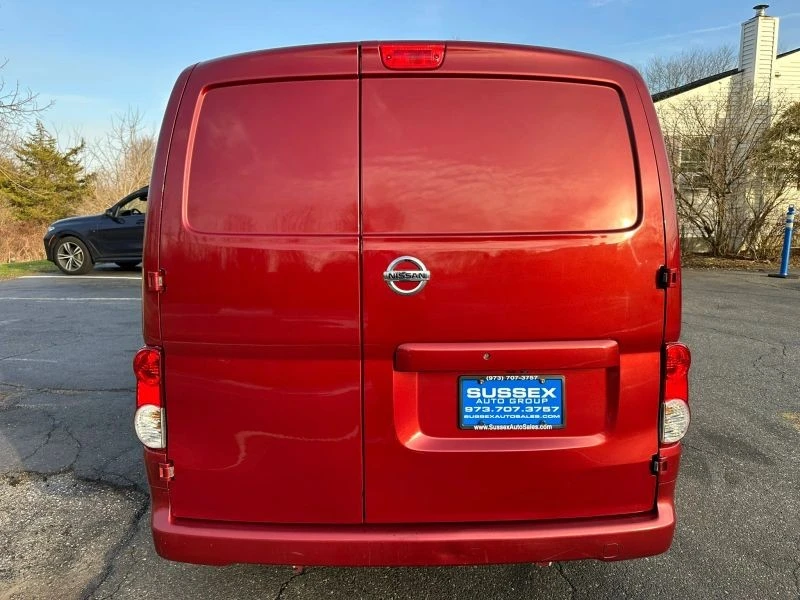 2018 Nissan NV - Image 5 of 12
