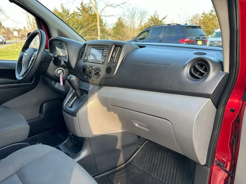 2018 Nissan NV - Image 12 of 12
