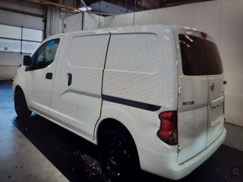 2018 Nissan NV - Image 8 of 12