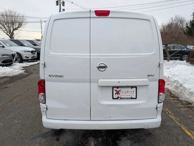 2018 Nissan NV - Image 5 of 12