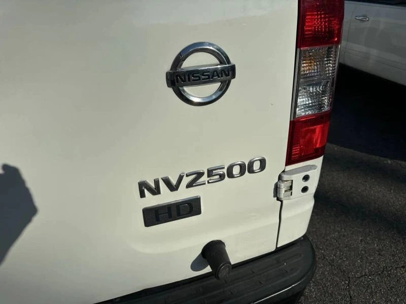 2018 Nissan NV2500 - Image 3 of 9