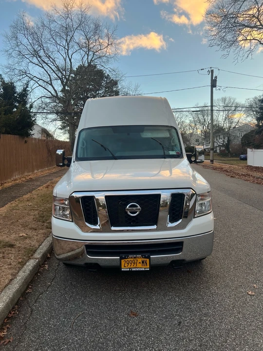 2018 Nissan NV3500 - Image 2 of 18
