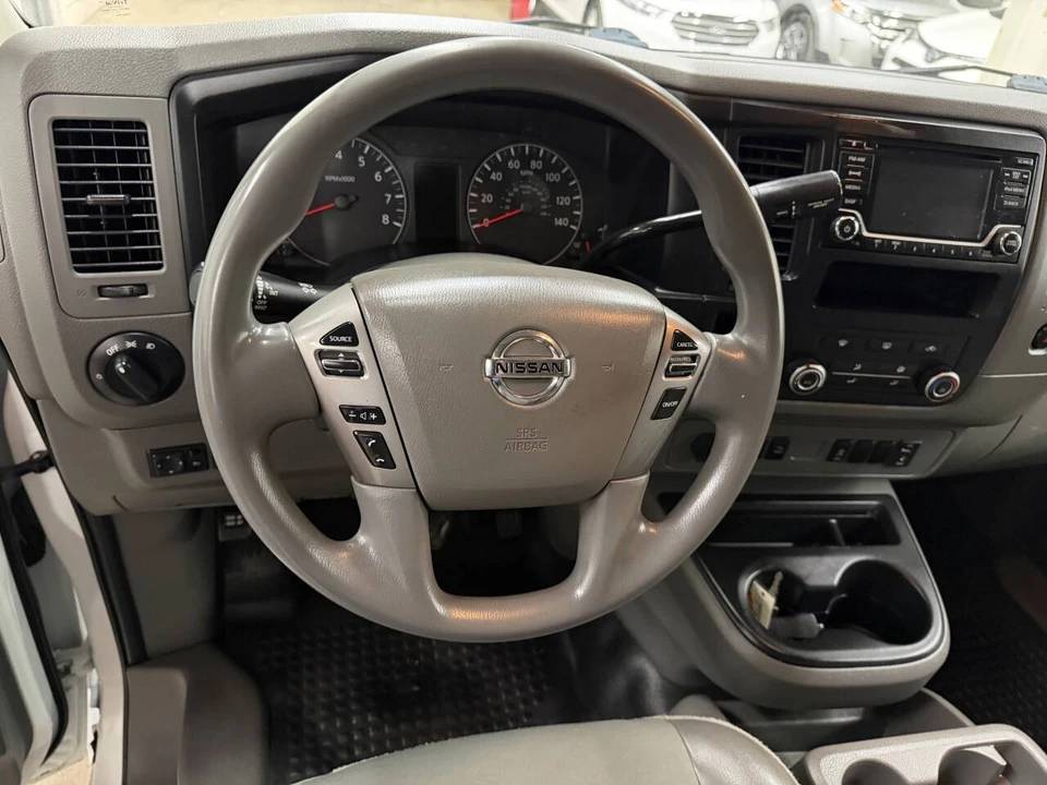 2018 Nissan NV3500 - Image 9 of 12