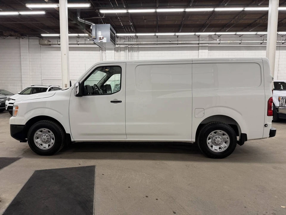 2018 Nissan NV3500 - Image 10 of 12