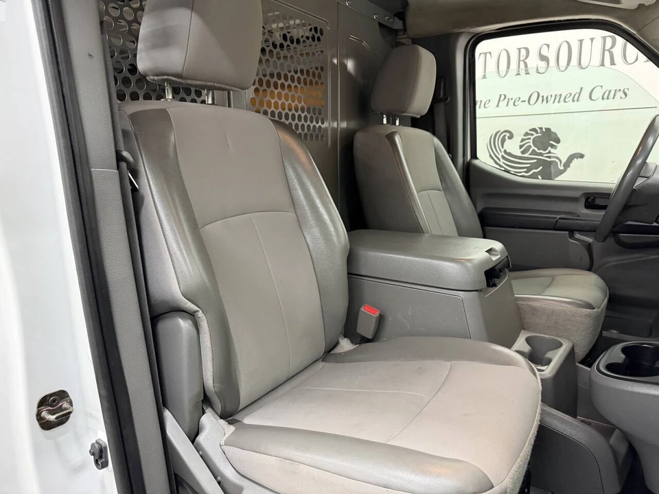 2018 Nissan NV3500 - Image 5 of 12