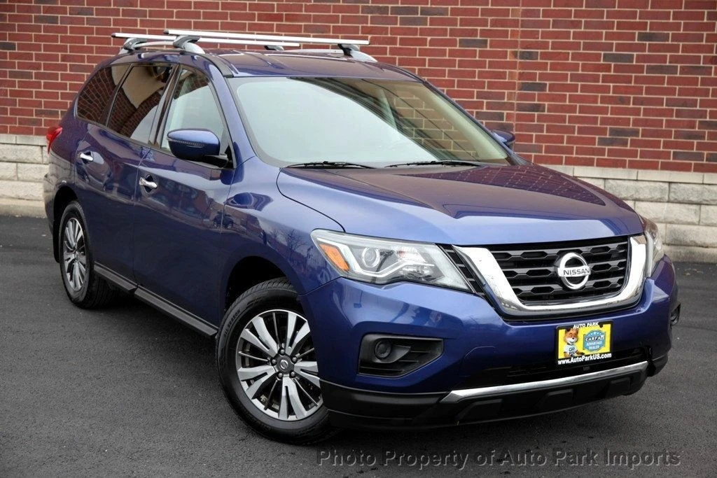 2018 Nissan Pathfinder 4th Gen - Image 9 of 12