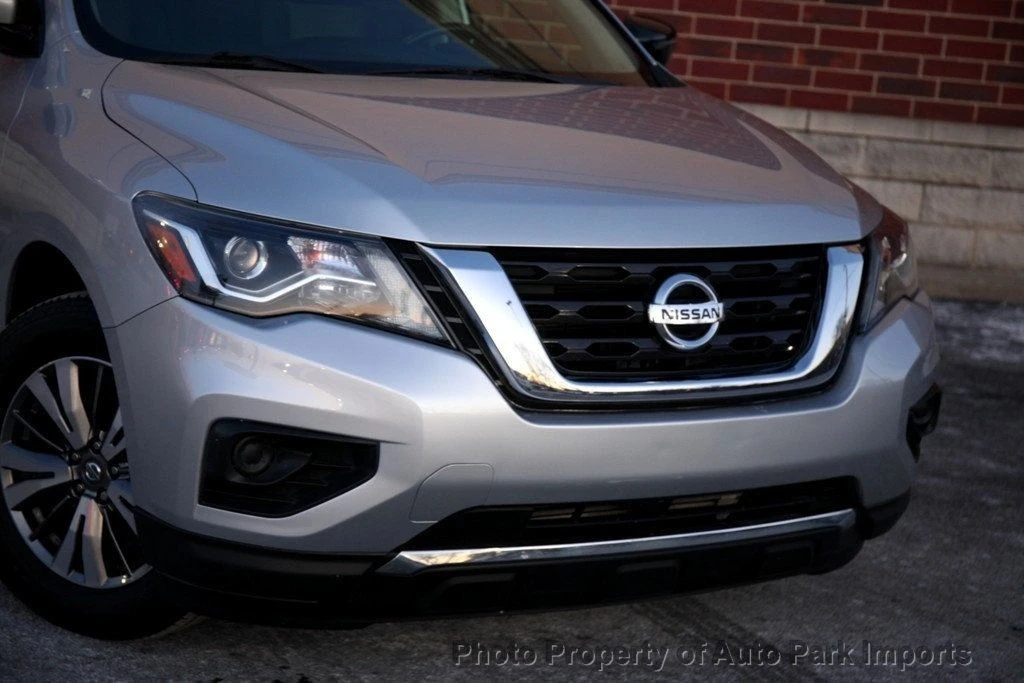 2018 Nissan Pathfinder 4th Gen - Image 11 of 12