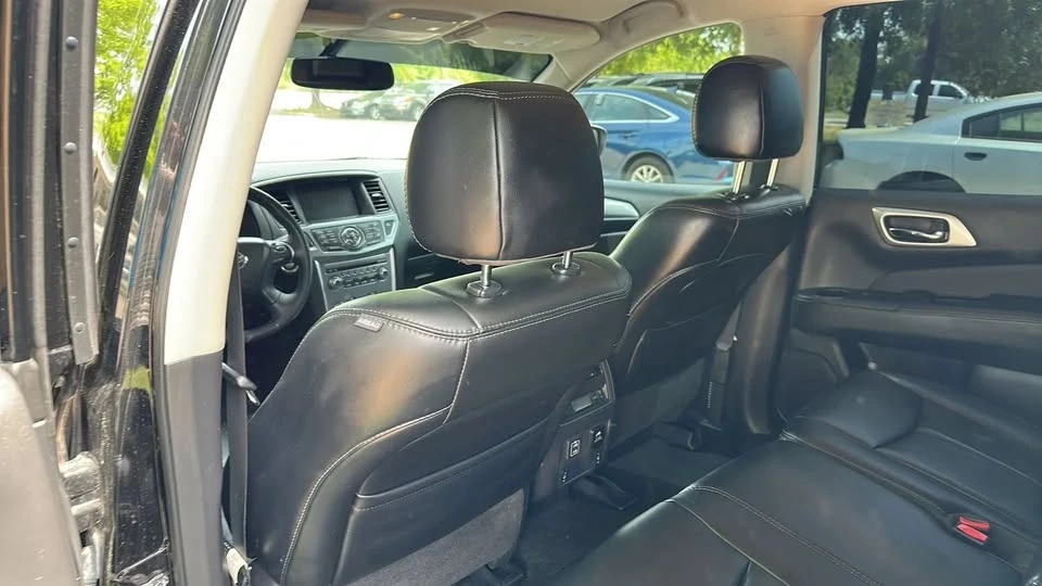 2018 Nissan Pathfinder 4th Gen - Image 13 of 20