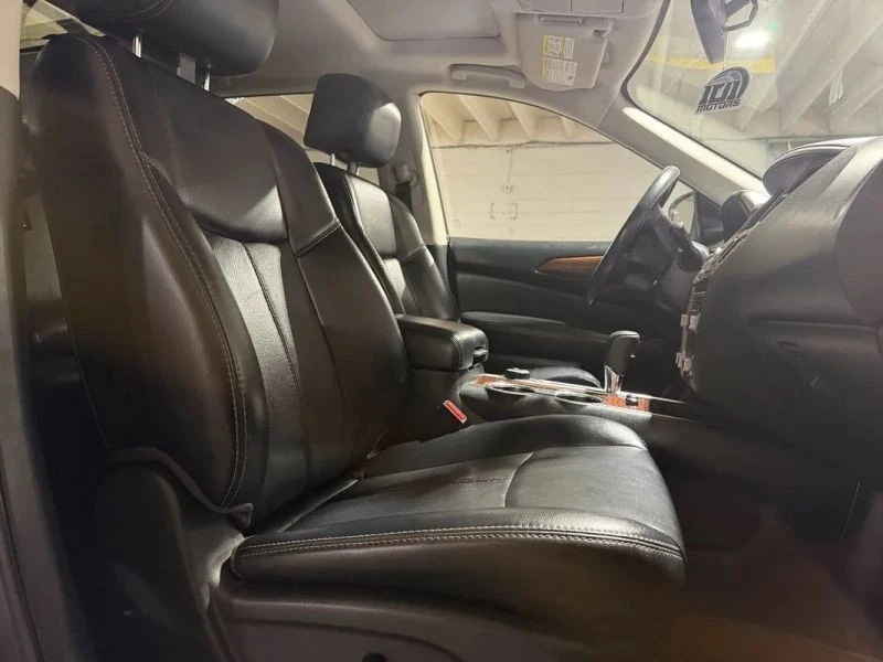 2018 Nissan Pathfinder 4th Gen - Image 10 of 12