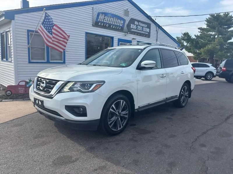 2018 Nissan Pathfinder 4th Gen - Image 2 of 12