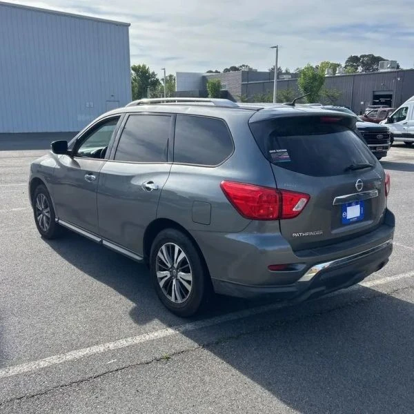 2018 Nissan Pathfinder 4th Gen - Image 5 of 12