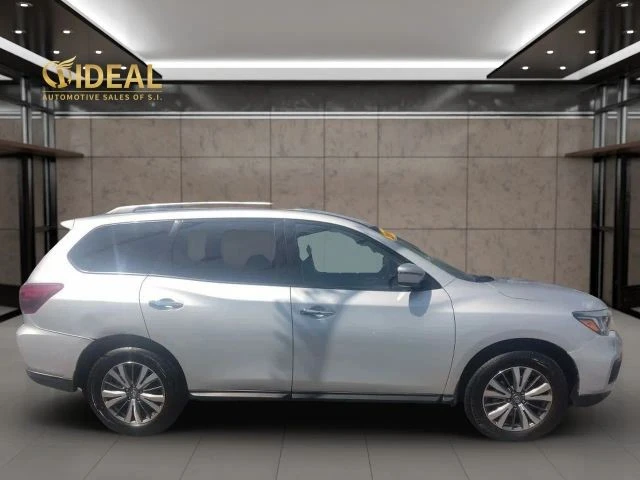 2018 Nissan Pathfinder 4th Gen - Image 2 of 21