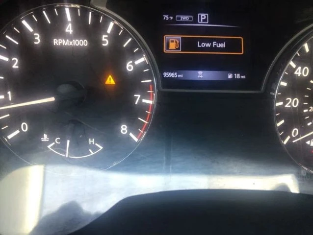 2018 Nissan Pathfinder 4th Gen - Image 10 of 21