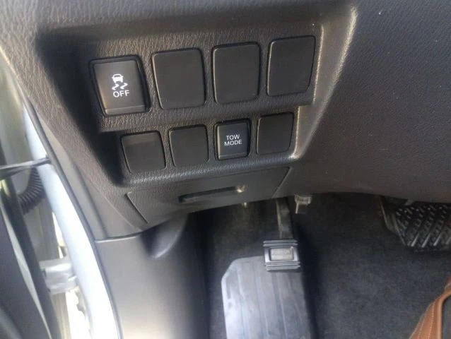 2018 Nissan Pathfinder 4th Gen - Image 14 of 21