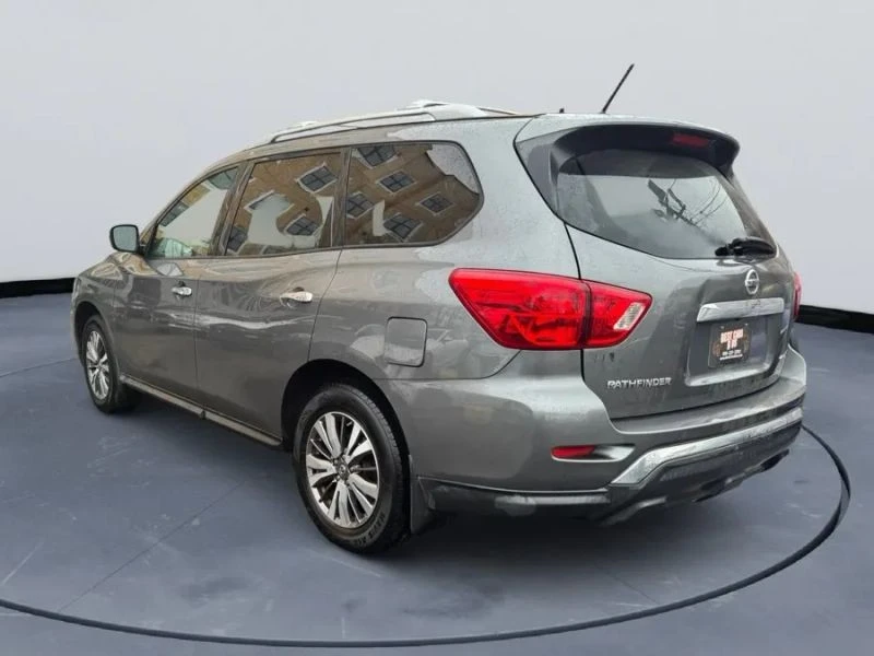2018 Nissan Pathfinder 4th Gen - Image 7 of 12
