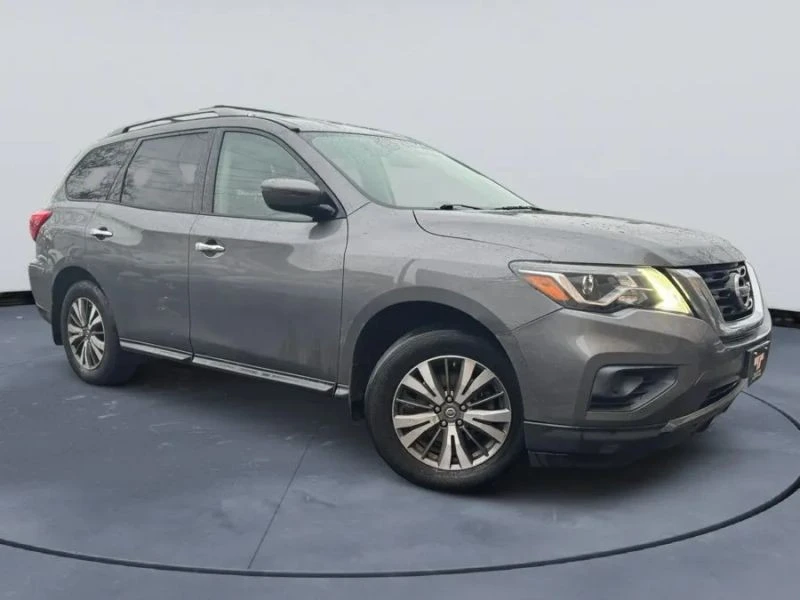 2018 Nissan Pathfinder 4th Gen - Image 2 of 12
