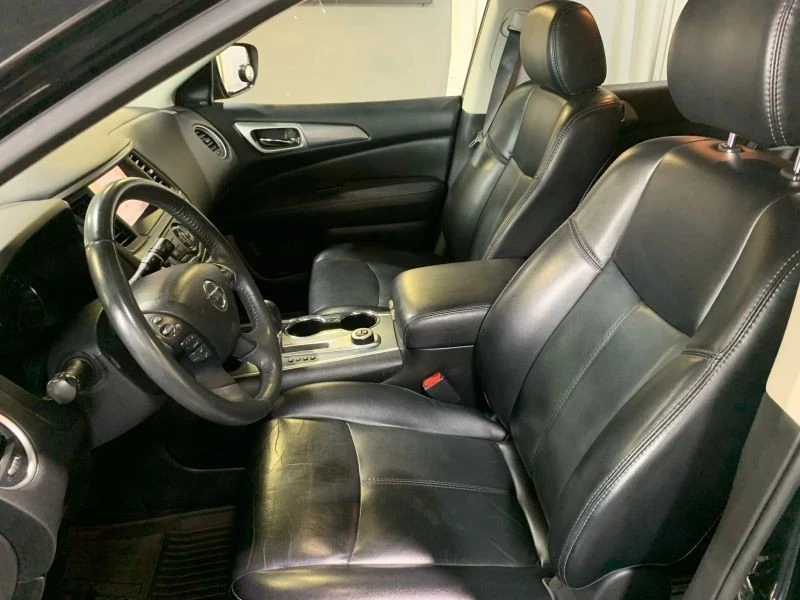 2018 Nissan Pathfinder 4th Gen - Image 9 of 12