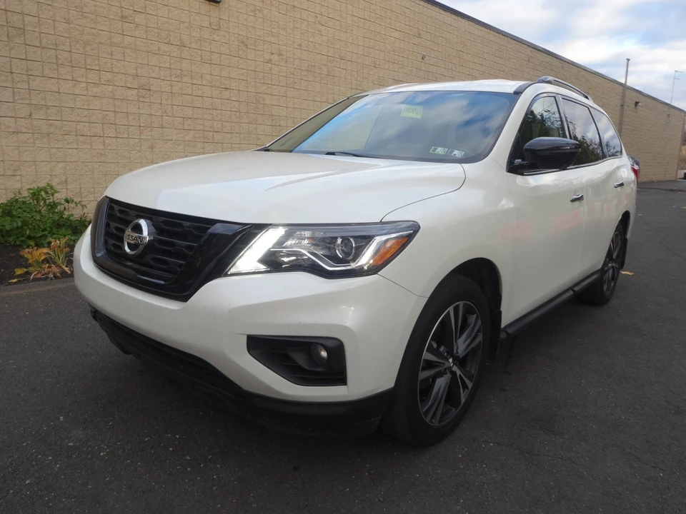 2018 Nissan Pathfinder 4th Gen - Image 4 of 20