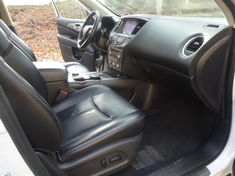 2018 Nissan Pathfinder 4th Gen - Image 10 of 20
