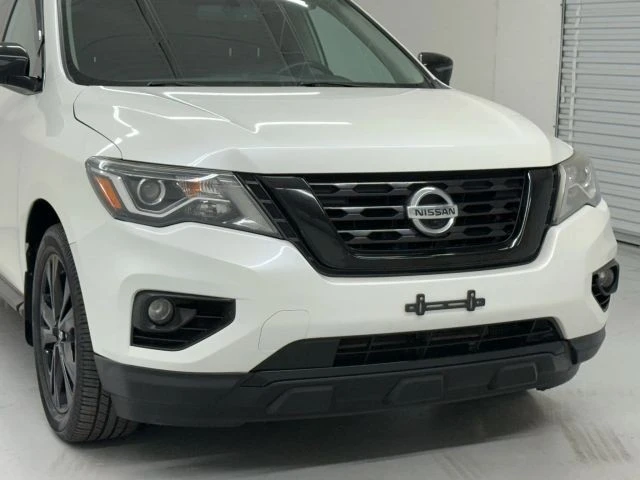 2018 Nissan Pathfinder 4th Gen - Image 11 of 21