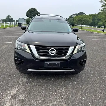 2018 Nissan Pathfinder SL Sport Utility 4D